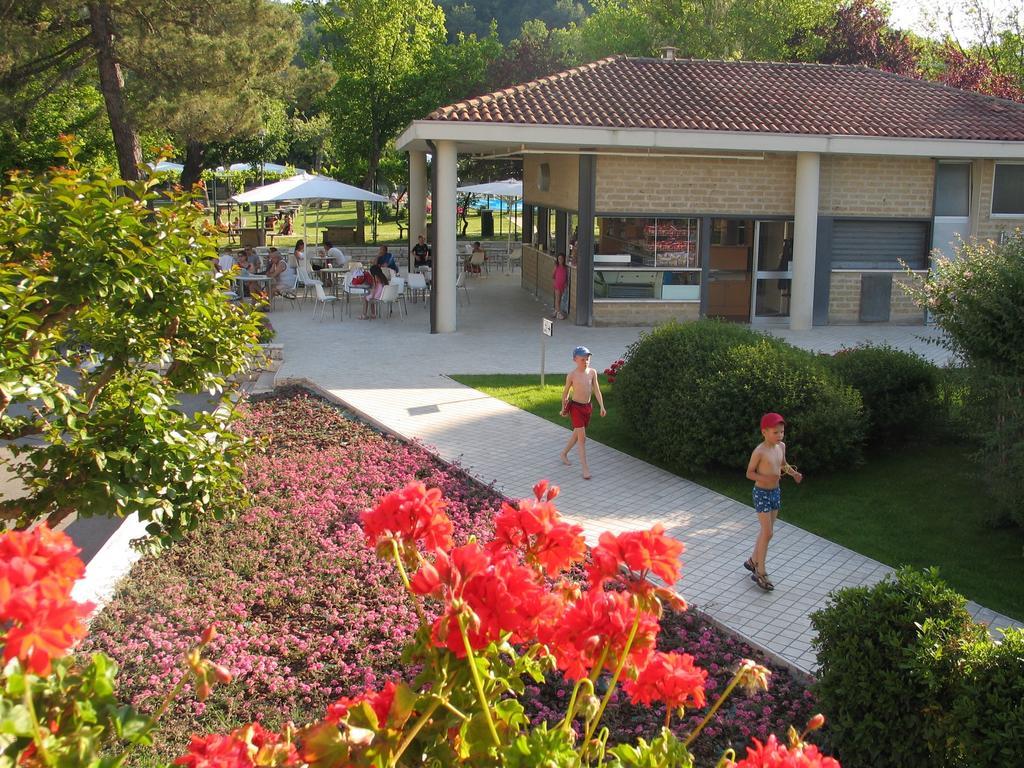 Hotel Parco Delle Piscine Sarteano Exterior foto
